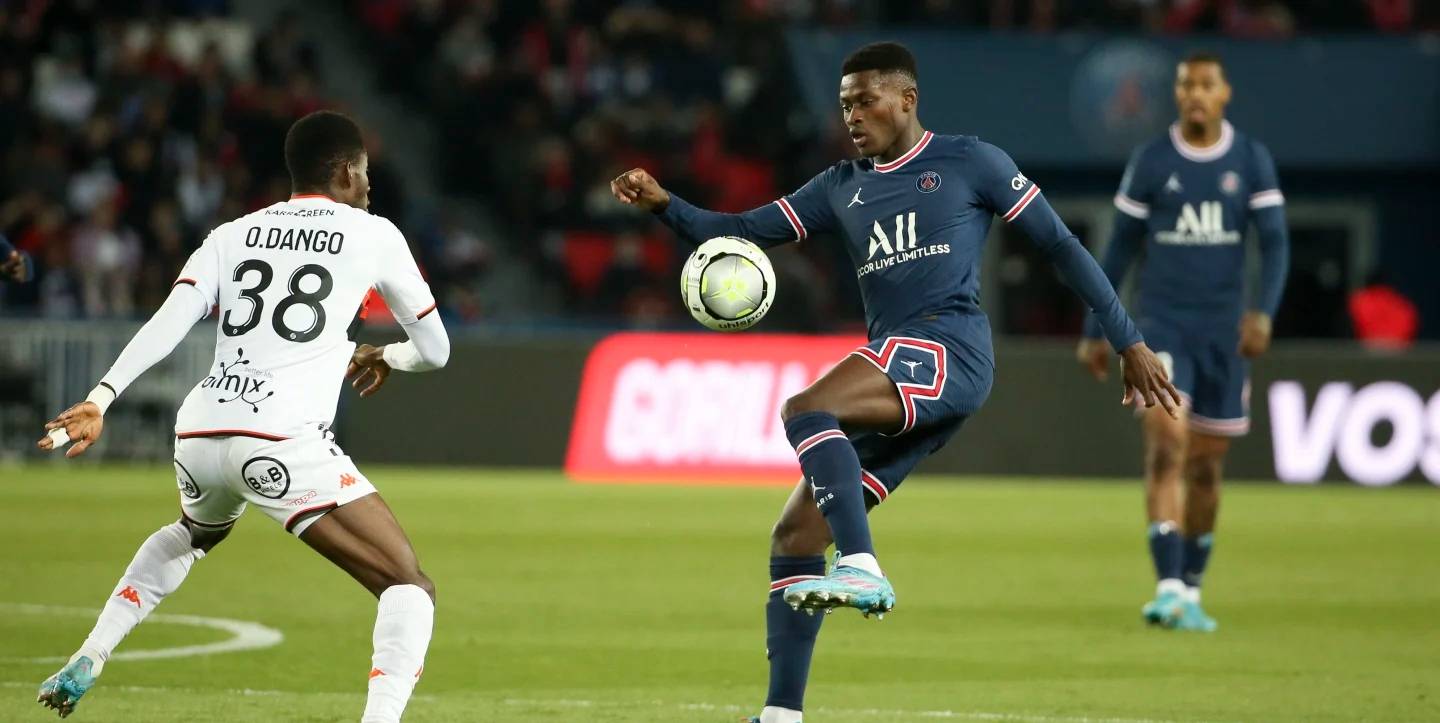 清晨突围战来临，山东泰山围绕法甲扳平良机，压力陡增，数据趋势出现新变化(男子遭刑讯逼供后死亡)