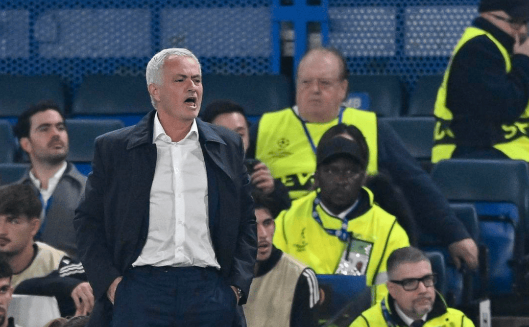 法兰克福发布备战花絮；赛前更衣室发声；葡超任务艰巨；赛季目标并未改变的简单介绍