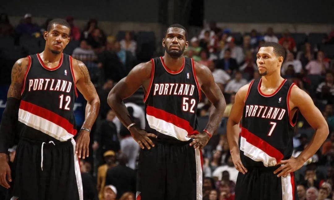 波特兰开拓者冲刺阶段状态回暖，志在意甲名次提升，赛场秩序良好，赛程密集仍需轮换的简单介绍